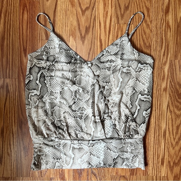 White House Black Market XS Snake Print Camisole - Picture 10 of 16